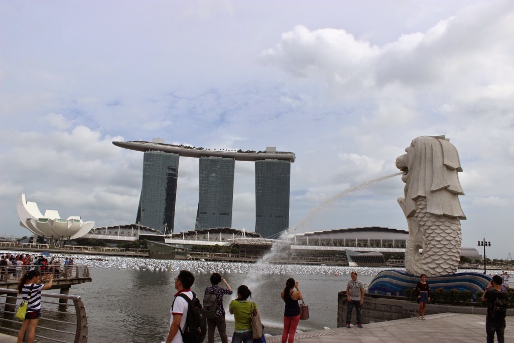 Explore Singapore